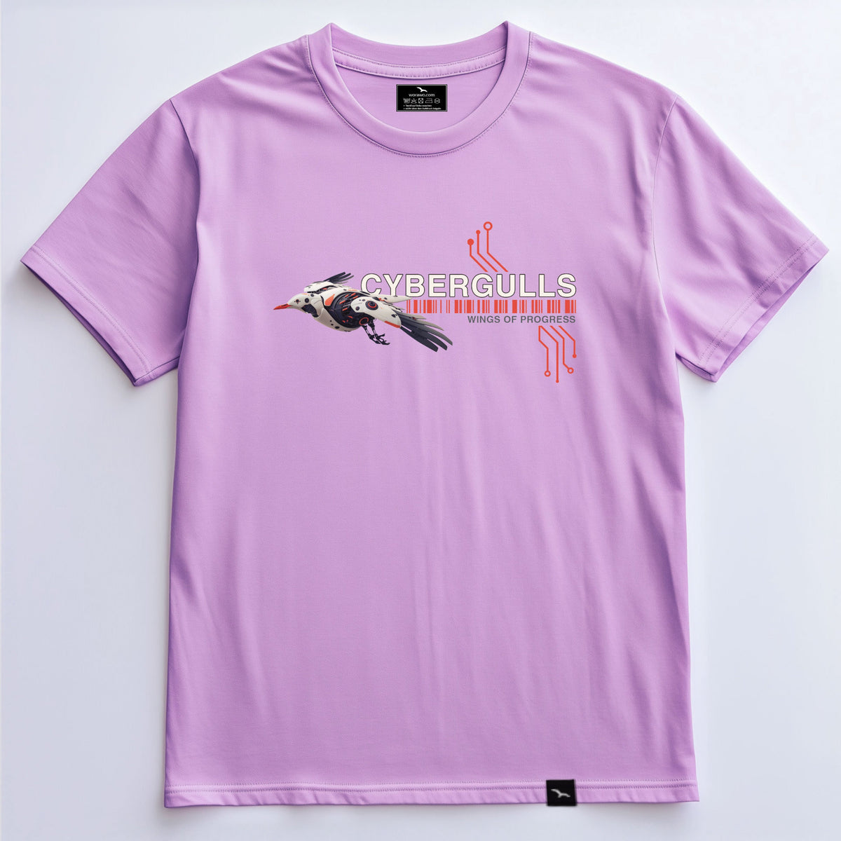 T-Shirt Cybergulls 3 in Lavender mit fliegender Möwe, CYBERGULLS-Schriftzug und roten Leiterbahnlinien – Vorderansicht