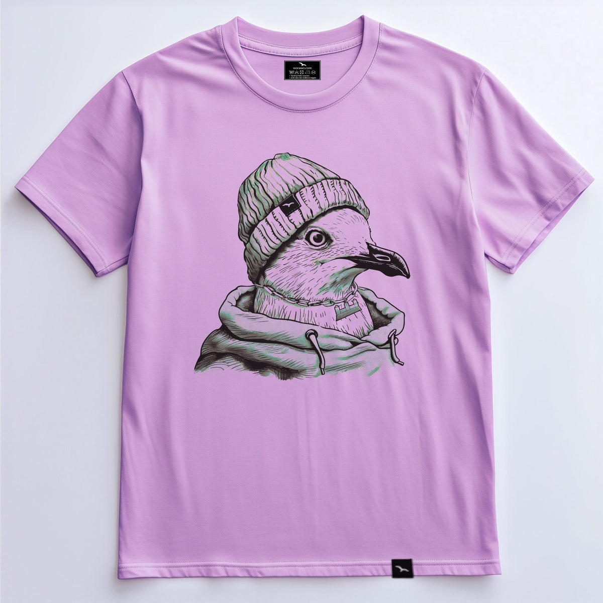 T-Shirt Seagull DM in Lavender mit Möwenporträt mit Strickmütze und Kapuze als Frontprint – Vorderansicht