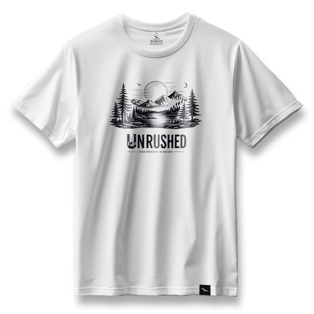 T-Shirt "UNRUSHED" black